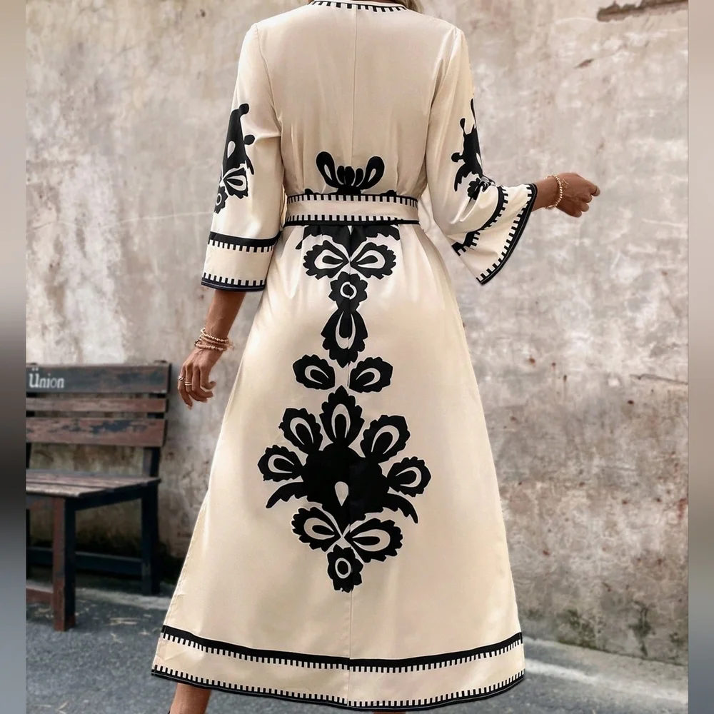 Women's Casual Printed Square Neckline Summer Dress - Picture 4 of 4